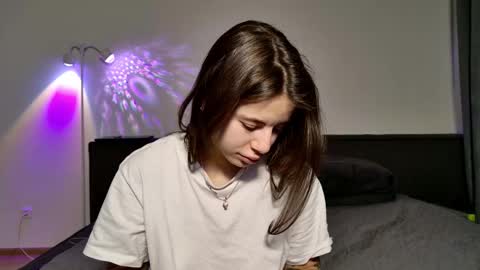 Lucy online show from February 10, 6:05 am