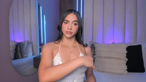 Lucy online show from February 26, 6:11 pm