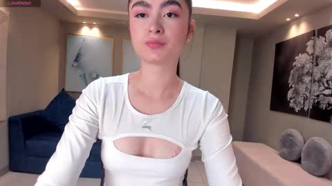 Lucy online show from October 13, 9:17 pm