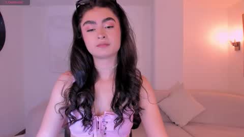 Lucy online show from October 23, 9:04 pm