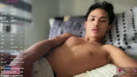 luda_69 online show from March 30, 2:11 am