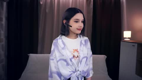 luellazahnen online show from September 11, 5:25 pm