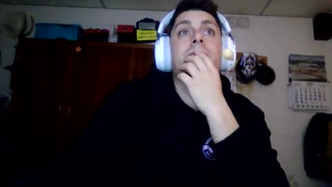 A slave to the mistress.. un esclavo para las amas dominantes. online show from February 21, 2:47 am