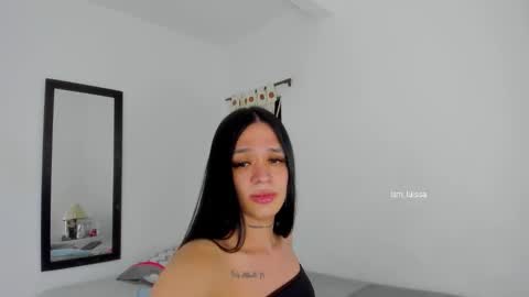   Luisa Fernanda  online show from February 14, 2:58 am