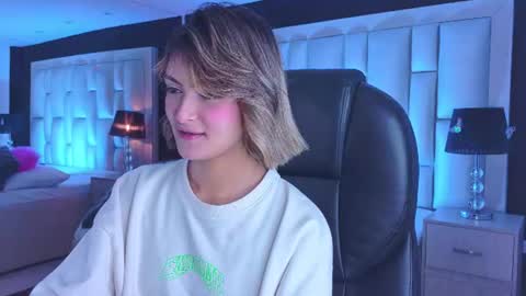 Luisa  online show from July 28, 12:23 pm