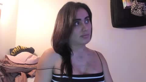 Luisa Monsters online show from December 5, 11:23 pm