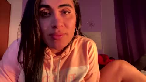 Luisa Monsters online show from December 31, 2:51 am