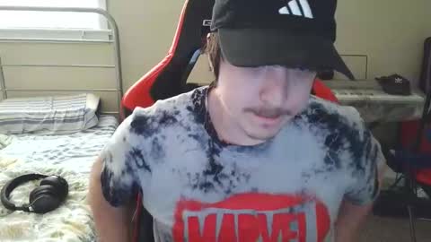 Luisdiaztube online show from May 11, 6:49 pm
