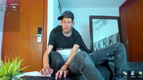 lujuriau_u online show from October 3, 3:04 am