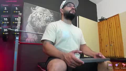 LUKE online show from February 1, 11:29 am