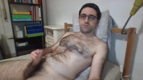 luke_shodan online show from December 7, 12:57 am