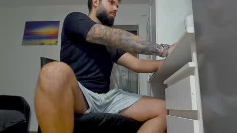 Luke online show from October 22, 11:12 am