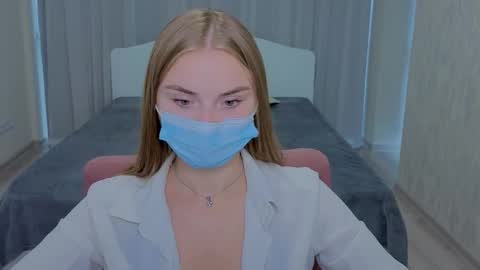 lukeriamoon online show from September 10, 5:08 am