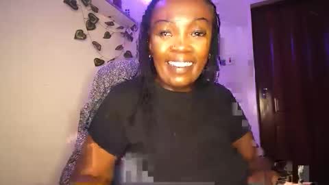 lulu_sparks1 online show from September 28, 8:51 pm