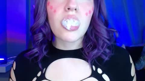 lulu online show from October 7, 7:32 pm