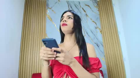 LULU online show from January 19, 2:16 pm