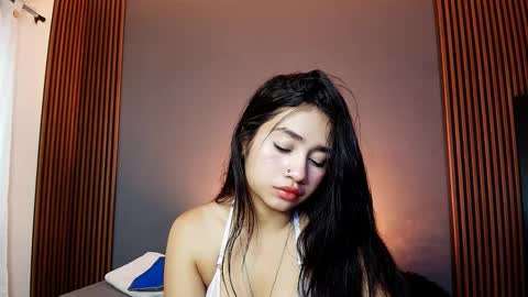 Snapshot of luna_and_banji chatting on September 16, 8:12 pm luna and banji online show from September 16, 8:12 pm