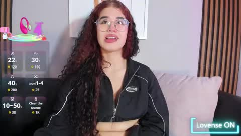 Snapshot of luna_andromeda chatting on September 16, 12:40 pm luna_andromeda online show from September 16, 12:40 pm