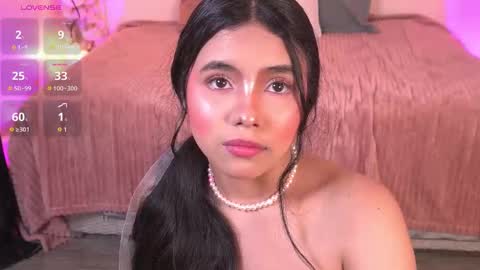 Lunita online show from March 14, 7:51 pm