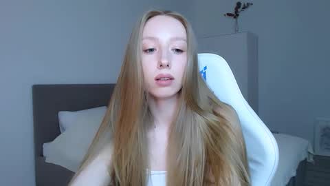 Luna online show from September 27, 9:45 pm