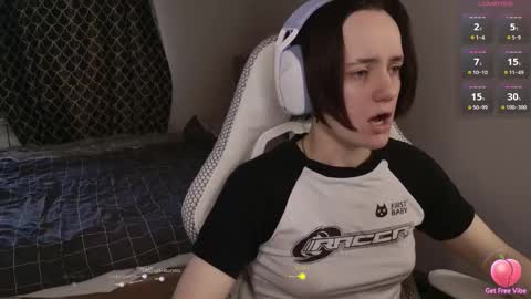 luna_loveeee online show from March 27, 5:13 am