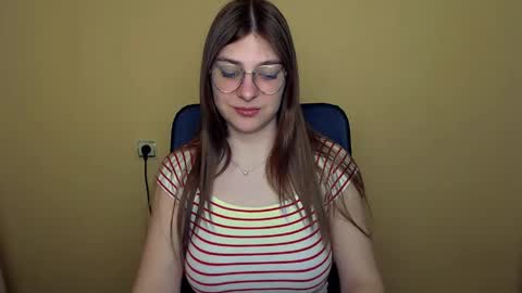 Luna online show from April 22, 7:59 am