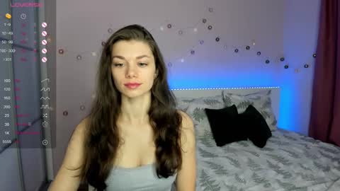 luna_smille online show from March 6, 8:09 am