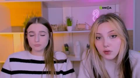 Luna online show from October 10, 7:19 pm