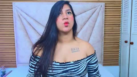 Lunaa rossee  online show from May 11, 1:07 pm