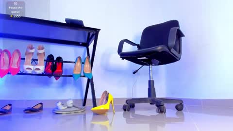  Luna Velez   online show from March 3, 6:03 pm