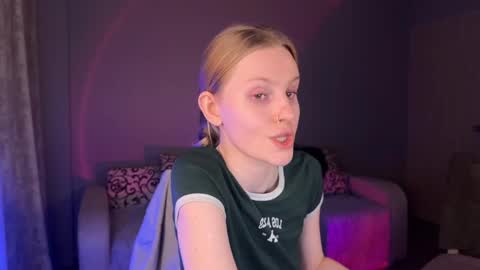 Britney online show from September 14, 4:19 pm