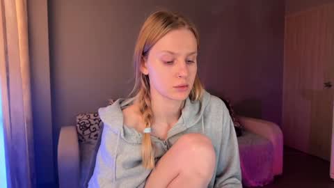 Britney online show from September 16, 6:05 am