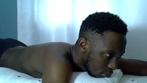 lunalove22_ online show from October 26, 4:02 am