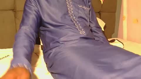 lunalove22_ online show from May 14, 3:21 pm