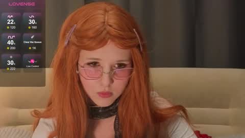 lunar_x online show from October 18, 7:07 pm