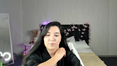 Lunara online show from January 16, 11:30 am