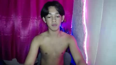 max online show from May 5, 1:56 am