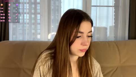 Michelle online show from December 2, 4:11 am