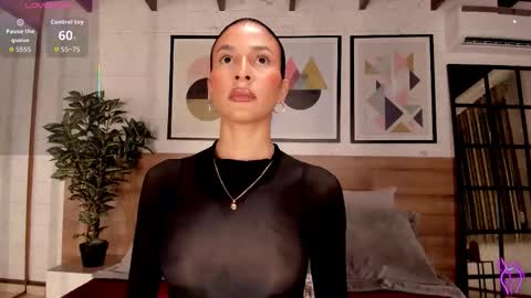 Snapshot of lunaruso chatting on September 20, 8:23 pm Luna Ruso online show from September 20, 8:23 pm