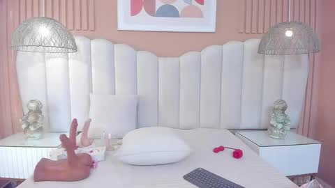 lunasoft_ online show from March 13, 11:13 am