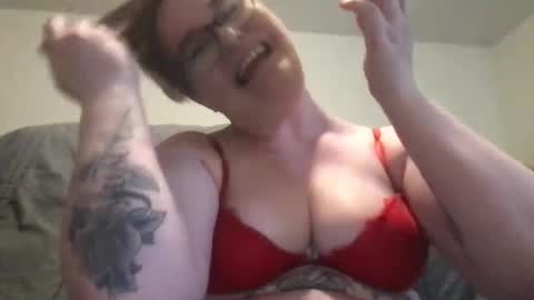 Luscious Kitten online show from October 3, 2:21 am