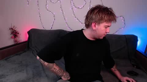 Dan  Hailey online show from April 11, 12:48 am