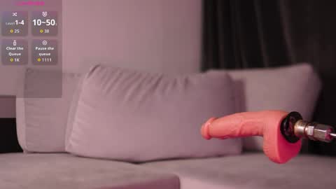 Diana Doll online show from June 7, 4:01 pm