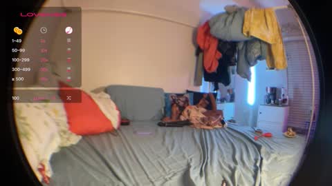 LOLA online show from November 30, 3:46 am