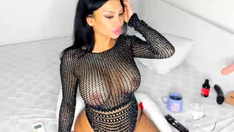 Alexxa online show from September 25, 10:06 pm