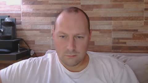 lustonfan online show from May 16, 12:48 pm