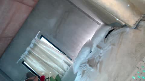 Snapshot of lustykendraxx chatting on March 11, 12:00 am Kendra online show from March 11, 12:00 am