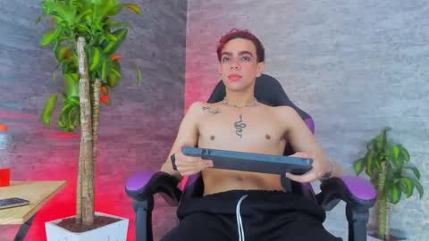 luuck_06 online show from September 20, 9:23 am