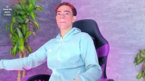 luuck_06 online show from September 17, 5:55 am