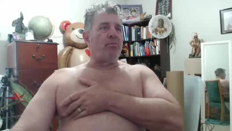 Snapshot of luv2bnakedallthetime chatting on January 27, 4:54 pm Tony online show from January 27, 4:54 pm